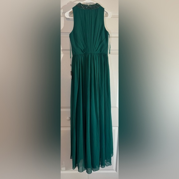 Ieena for Mac Duggal Green Jewel Encrusted Neckline #56045, Green NWT - Picture 6 of 7
